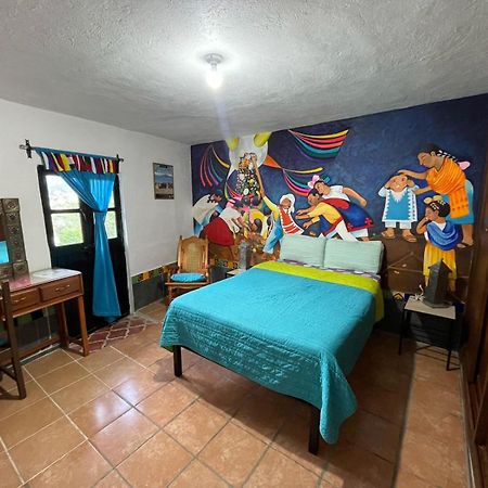Hostal Casa De Dante غواناخواتو المظهر الخارجي الصورة