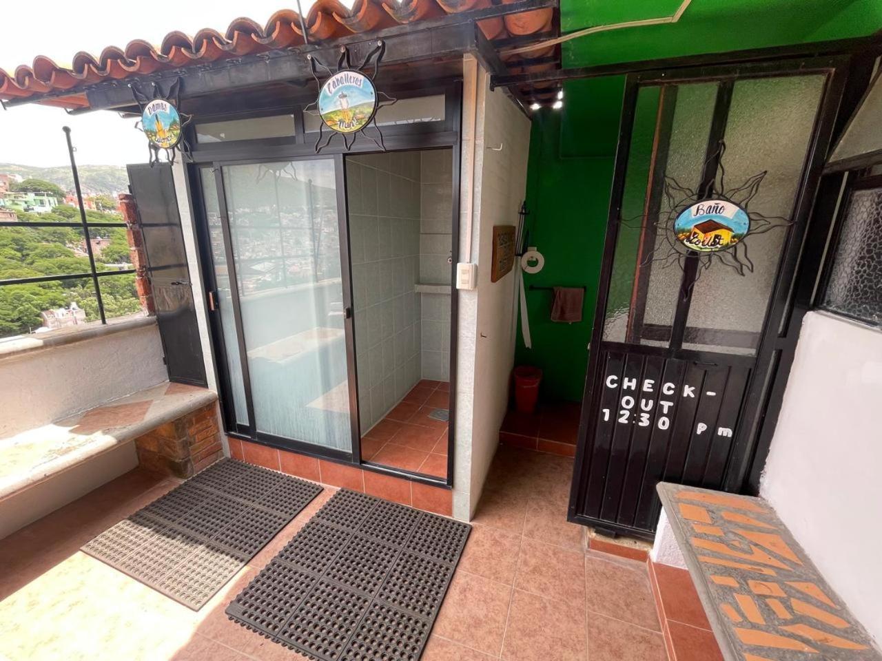 Hostal Casa De Dante غواناخواتو المظهر الخارجي الصورة