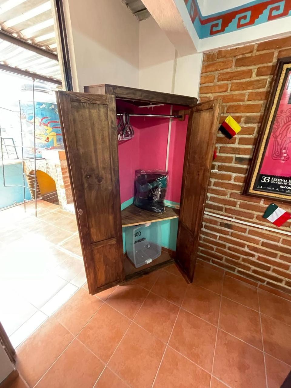 Hostal Casa De Dante غواناخواتو المظهر الخارجي الصورة