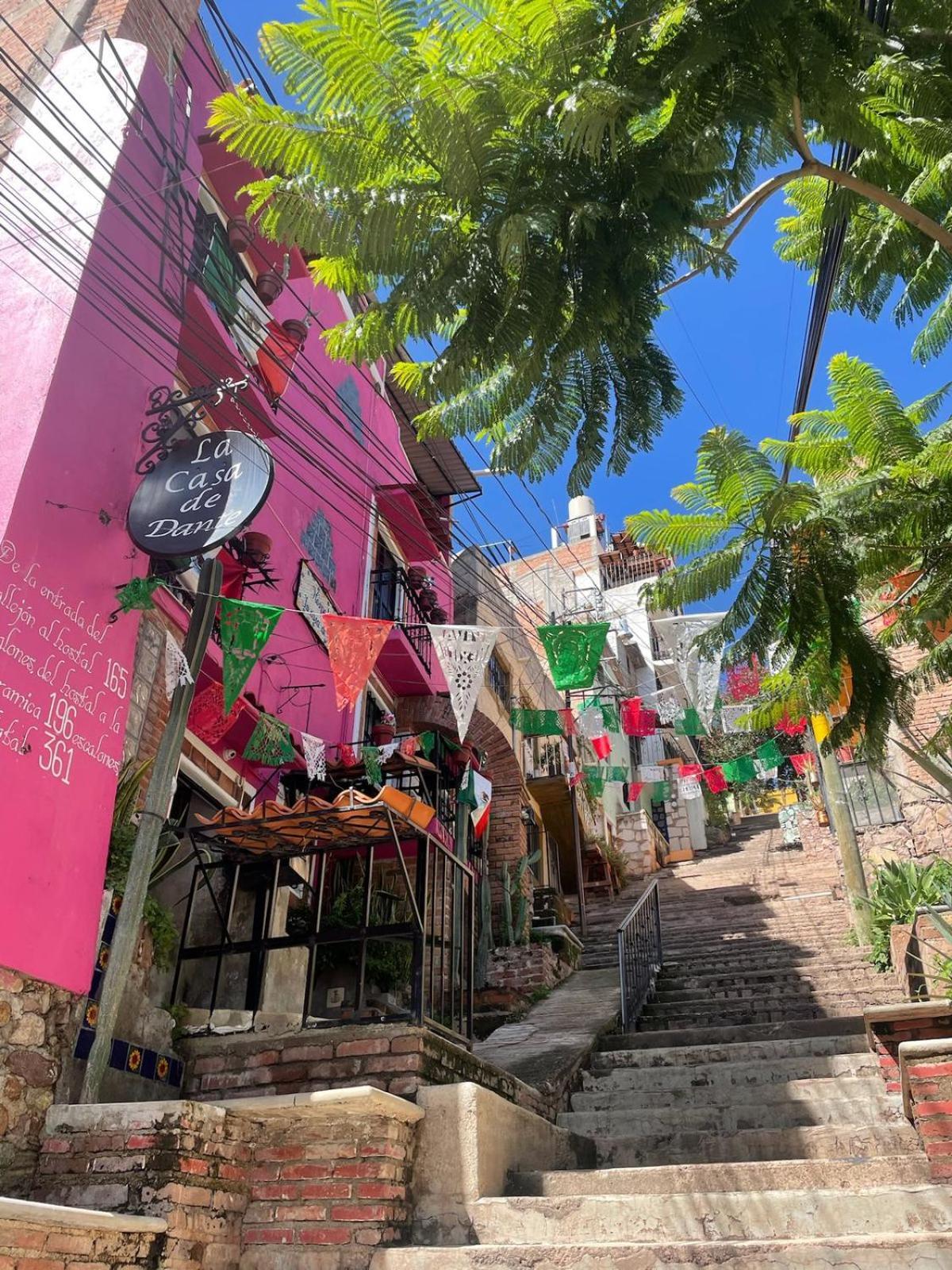 Hostal Casa De Dante غواناخواتو المظهر الخارجي الصورة
