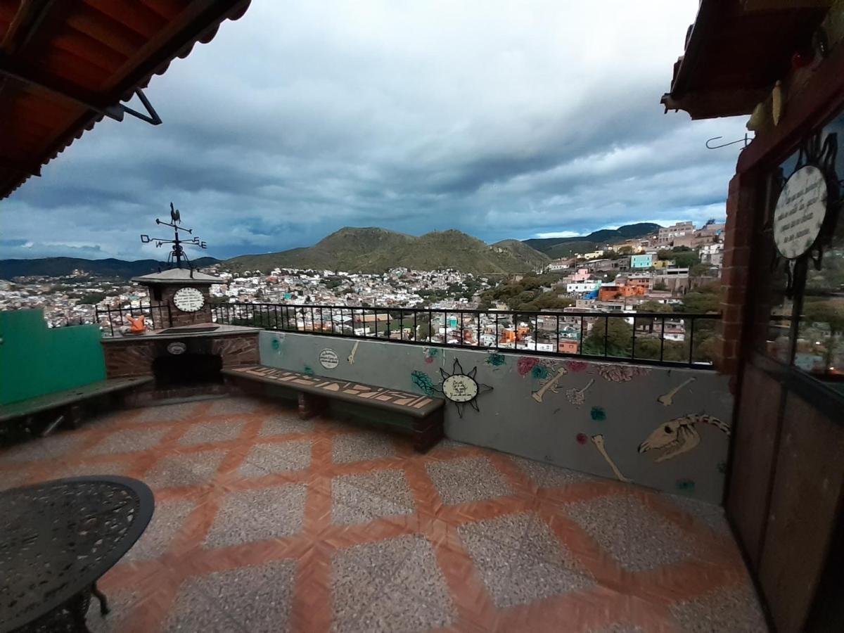 Hostal Casa De Dante غواناخواتو المظهر الخارجي الصورة